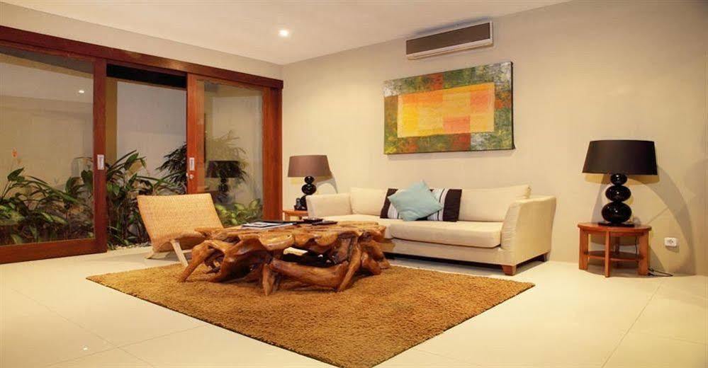 Maca Villas And Residence Umalas Семиняк Екстериор снимка